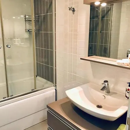 شقة فندقية 2+1 Akkoza For Rent مجمع الاكوزا السياحي بهشه شاهير