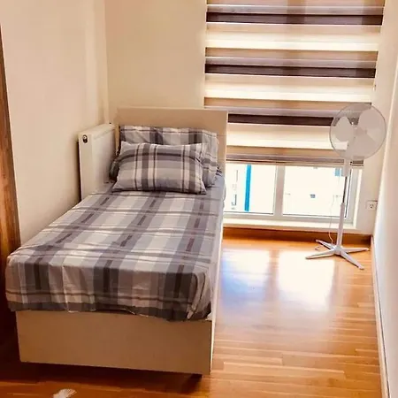 2+1 Akkoza For Rent مجمع الاكوزا السياحي بهشه شاهير * اسطنبول